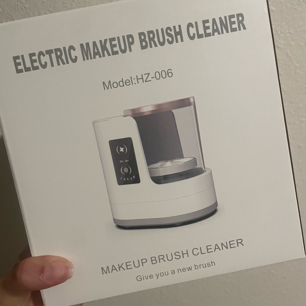 Electric Makeup Brush Cleaner